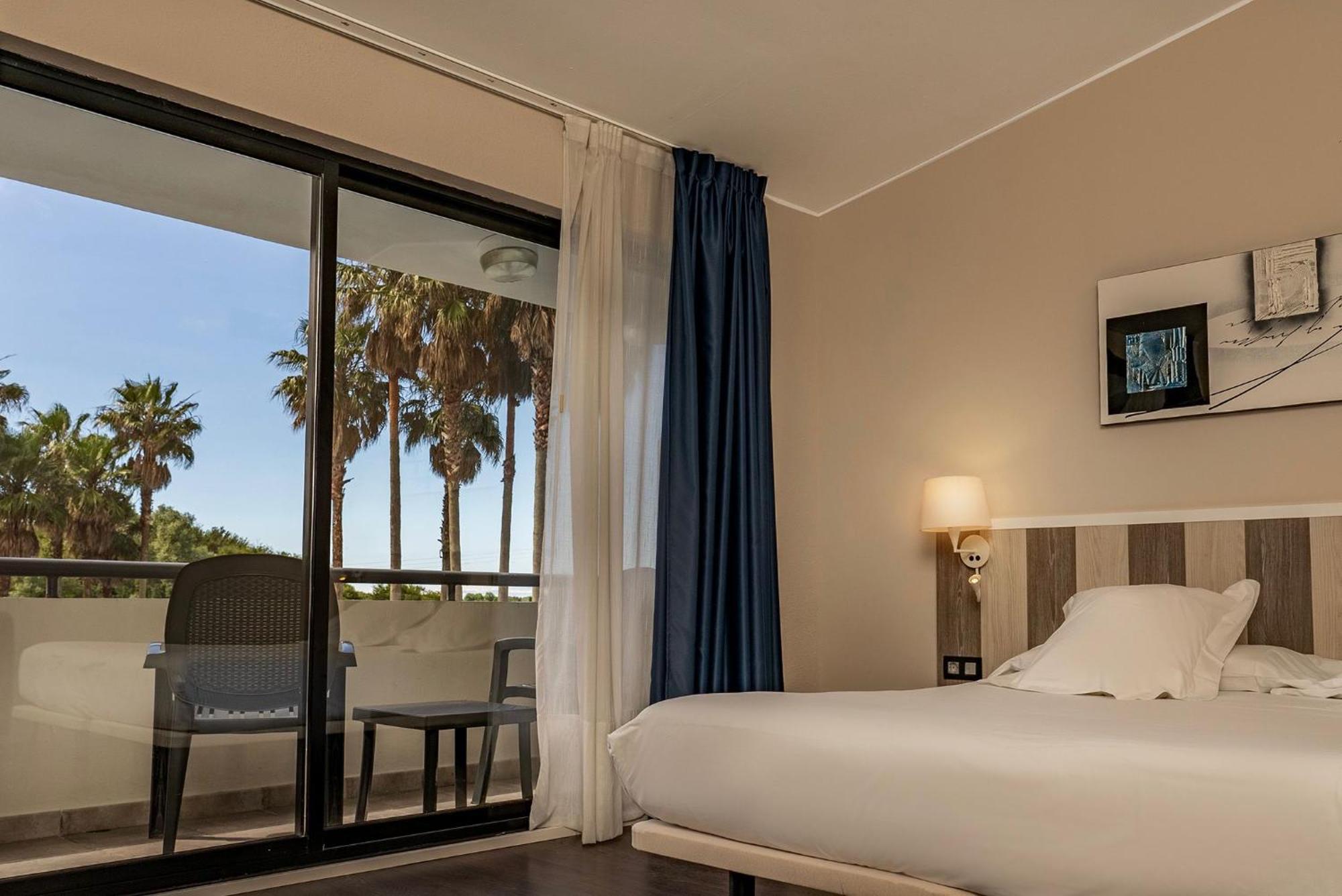 Hotel La Palma De يانس المظهر الخارجي الصورة
